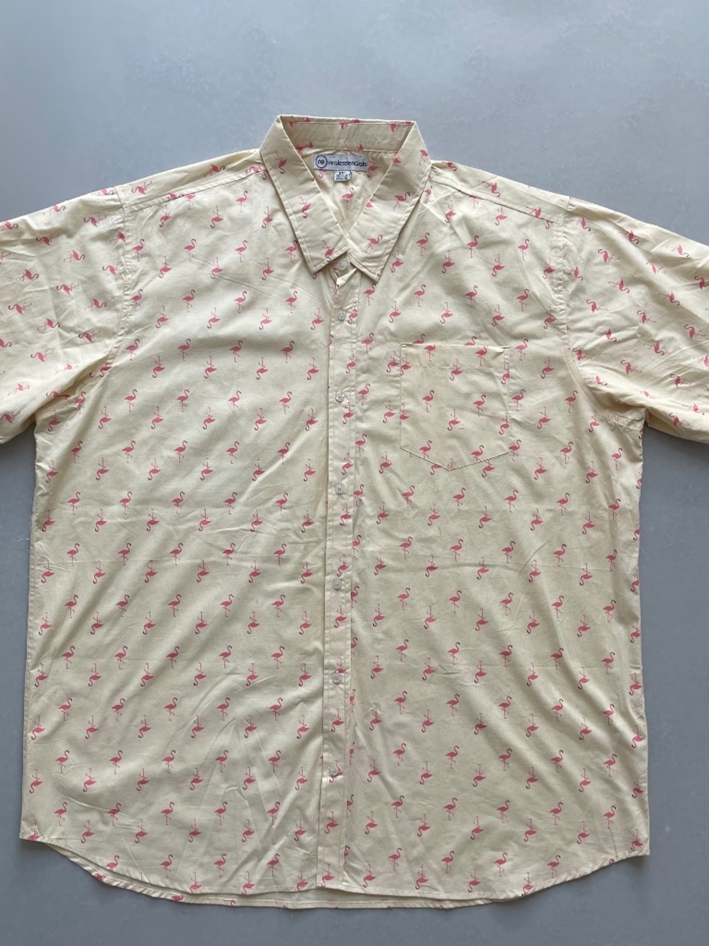 Real Essentials Men’s 3XT Tall Flamingo Print Shirt Beige Pink Button Front Shor